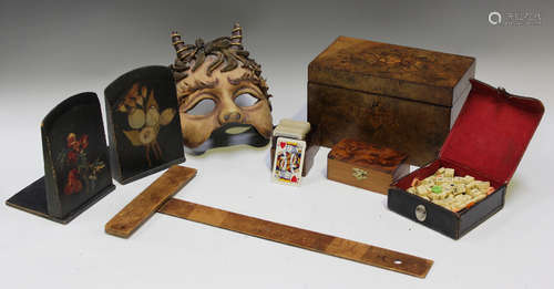 A mixed group of collectors' items, including a Victorian bu...