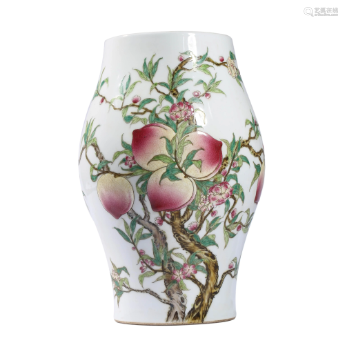 Porcelain Famille-Rose Fish Vase, Yongzheng Mark