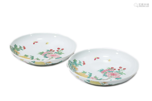 Pair of Porcelain Famille Rose Poeny Dishes, Yongzheng