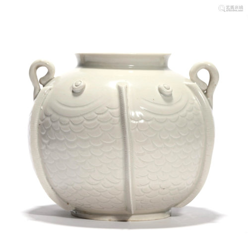 Porcelain White-Glazed Jar