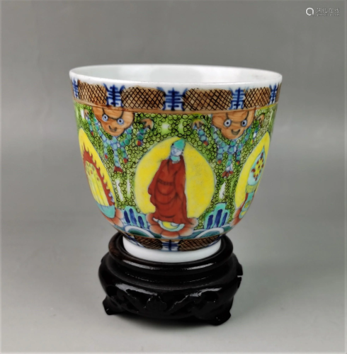 A Chinese Qing Guangxu period enamel porcelain