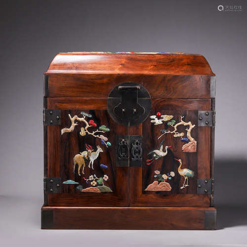 A fragrant rosewood gem-inlaid crane and deer box