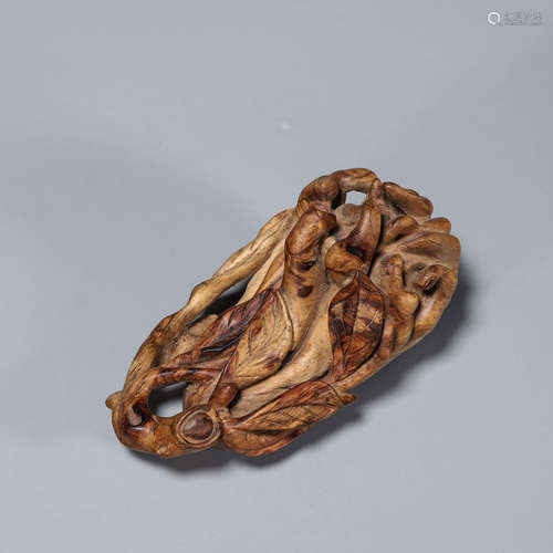 A fragrant rosewood buddha hand ornament