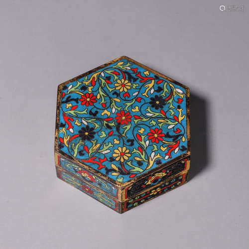 A flower patterned cloisonne box