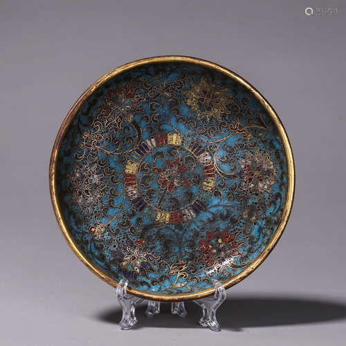 A flower patterned cloisonne plate