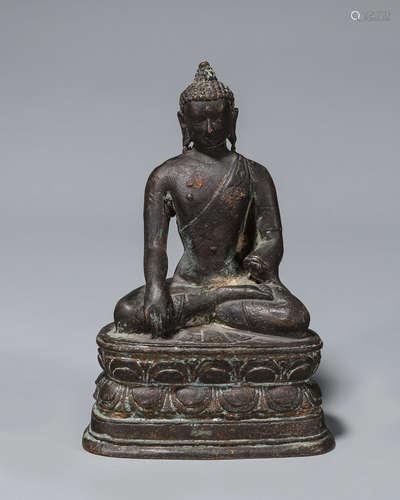 A copper Sakyamuni buddha statue