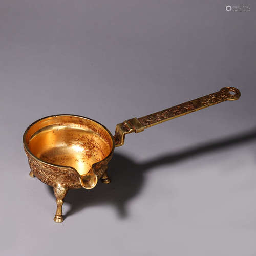 A bird and flower gilding copper three-legged pot