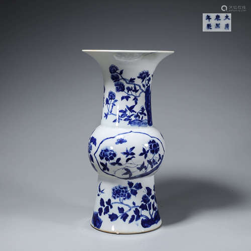 A blue and white flower porcelain vase