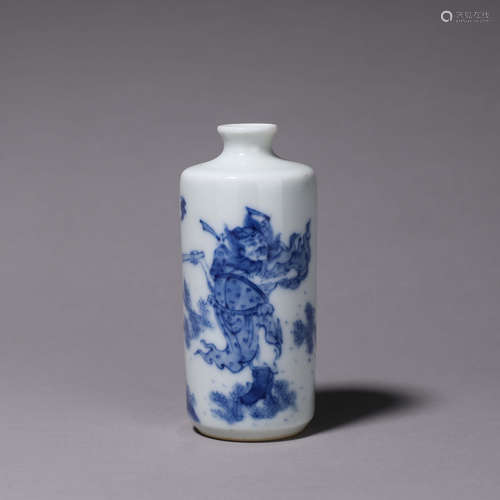 A blue and white porcelain snuff bottle