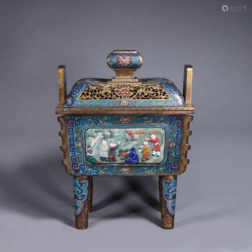 A four-legged cloisonne gem-inlaid pot