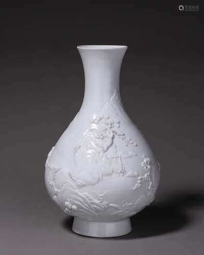 A landscape carved porcelain yuhuchunping