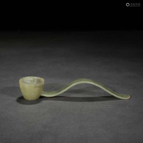 Qing Dynasty Hetian jade scoop spoon
