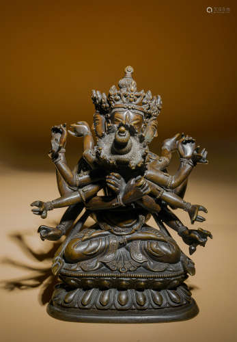 The Qing and Tibetan heritage style is a happy bronze Buddha...