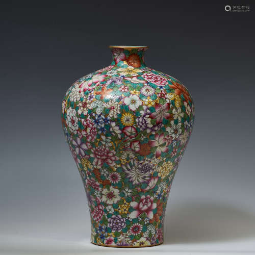 Pastel plum vase with flower pattern