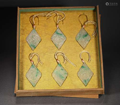 A SET OF QING DYNASTY JADEITE TABLETS