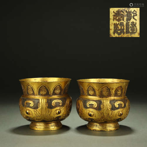 A pair of bronze gilded animal face pattern censers