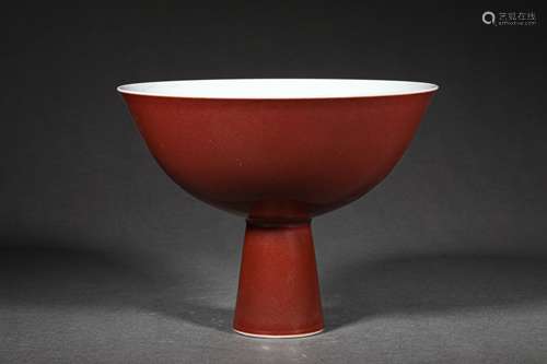 A QING DYNASTY JI RED GLAZE GOBLET