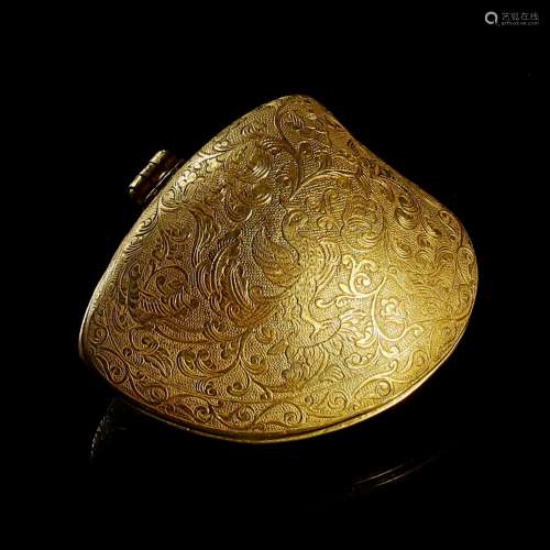 Ancient gold Fritillaria box