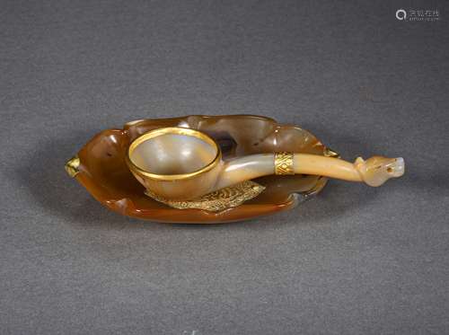 A LIAO DYNASTY AGATE GOLD FILLED PLATE