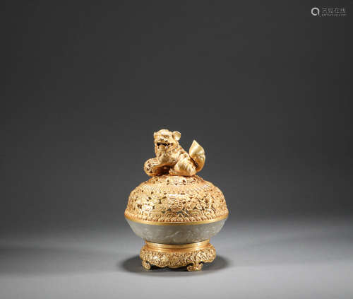 Qing Dynasty - Pure Gold-Clad Jade Smoker