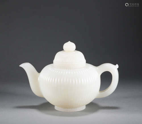 Qing Dynasty - Hetian Jade Pot