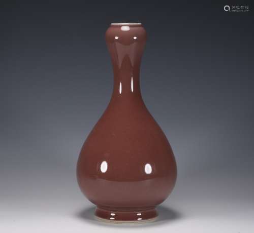 Qing Dynasty - Qianlong Red Glazed Garlic Vase