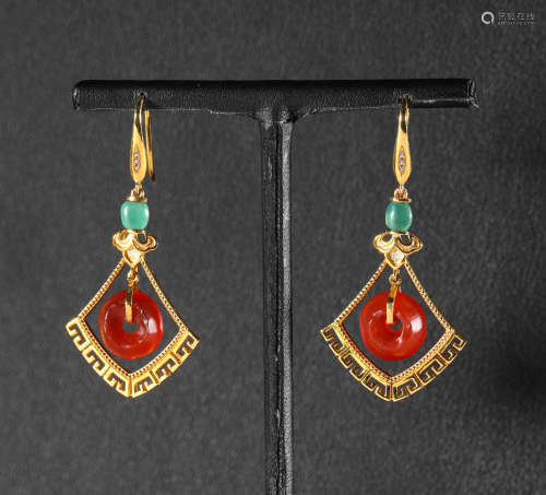 Qing Dynasty - Agate Pure Gold Earrings