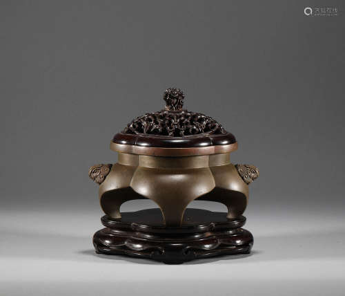 Qing Dynasty - Three-Legged Furnace with Red Sandalwood and ...