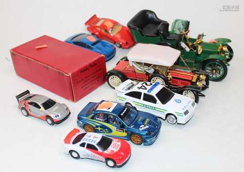 A small collection of modern issue vehicles, to include a Ho...