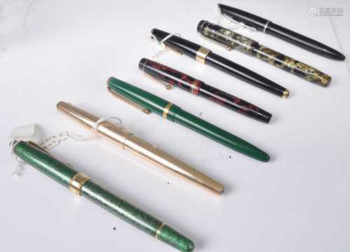 A collection of fountain pens to include Parker Lady, Osmiro...