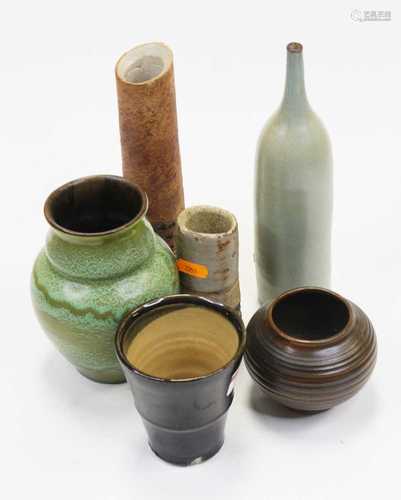 A small collection of studio pottery, to include a Troika st...