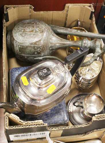 A collection of miscellaneous items, to include a Georgian s...