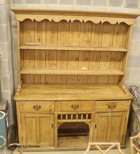 A Victorian style pine dresser, width 164cm depth 52cm heigh...