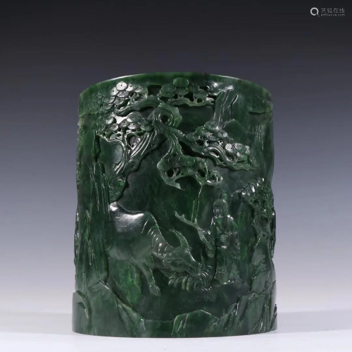 FINELY CARVED SPINACH JADE BRUSH POT