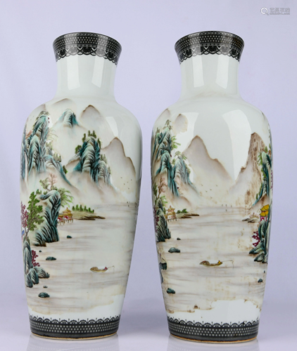 A PAIR QIANJIANGCAI GUANYIN VASES WITH THE STORY