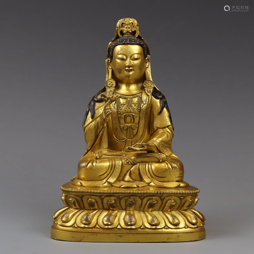 GILT BRONZE FIGURE OF SEATED GUANYIN