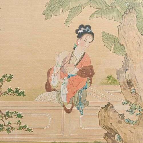 CHINE - XXe siècle Jeune femme à l'éventail dans un jardin e...