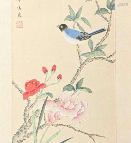 CHINE - XXe siècle Peinture sur tissu, figurant un oiseau br...