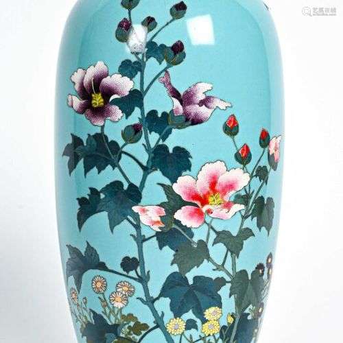JAPON, Kyoto - Période MEIJI (1868-1912) Vase balustre en ém...