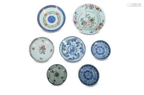 A SMALL GROUP OF CHINESE SAUCERS.