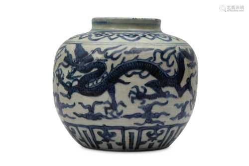 A CHINESE BLUE AND WHITE 'DRAGON AND PHOENIX' JAR.