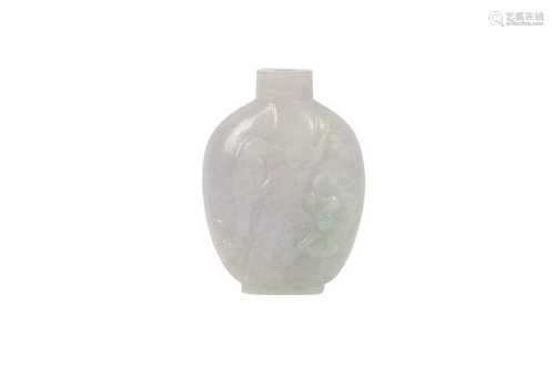 A CHINESE LAVENDER JADEITE SNUFF BOTTLE.