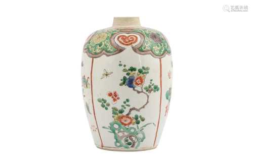 A CHINESE FAMILLE VERTE JAR.