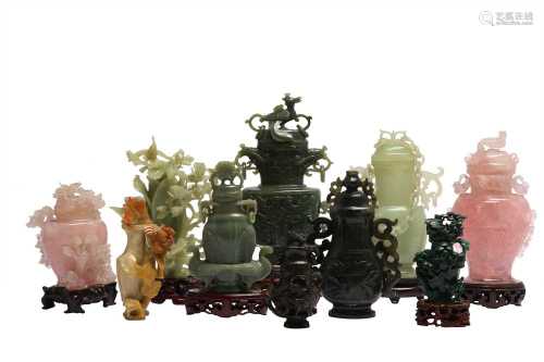 TEN CHINESE HARDSTONE CARVED VASES AND COVERS.