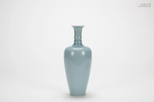 Kangxi - A Clair-De-Lune-Glazed Baluster Vase