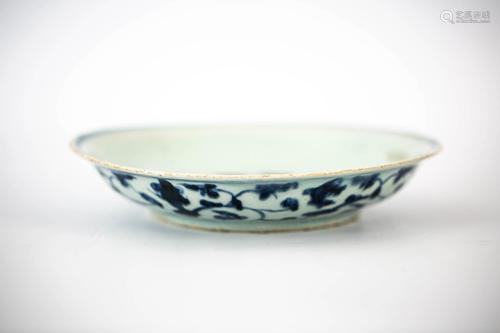 MING DYNASTY BLUE AND WHITE PLATE