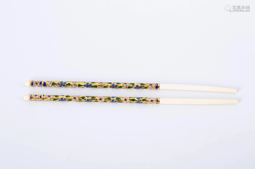 19TH CENTURY TOOTH AND CLOISONNE ENAMEL CHOPSTICKS