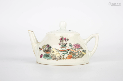 20TH CENTURY TEAPOT