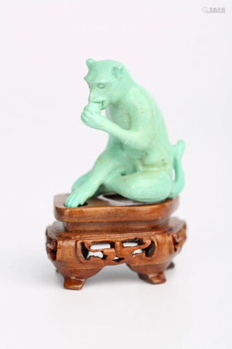 19TH NATURAL CALAITE MONKEY STATUE