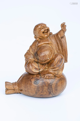 HUANG YANG WOOD BUDDHA STATUE